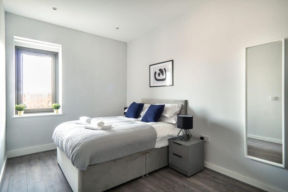 Modern & Spacious 2 Bed Apartment In Waterloo Liverpool Exterior foto